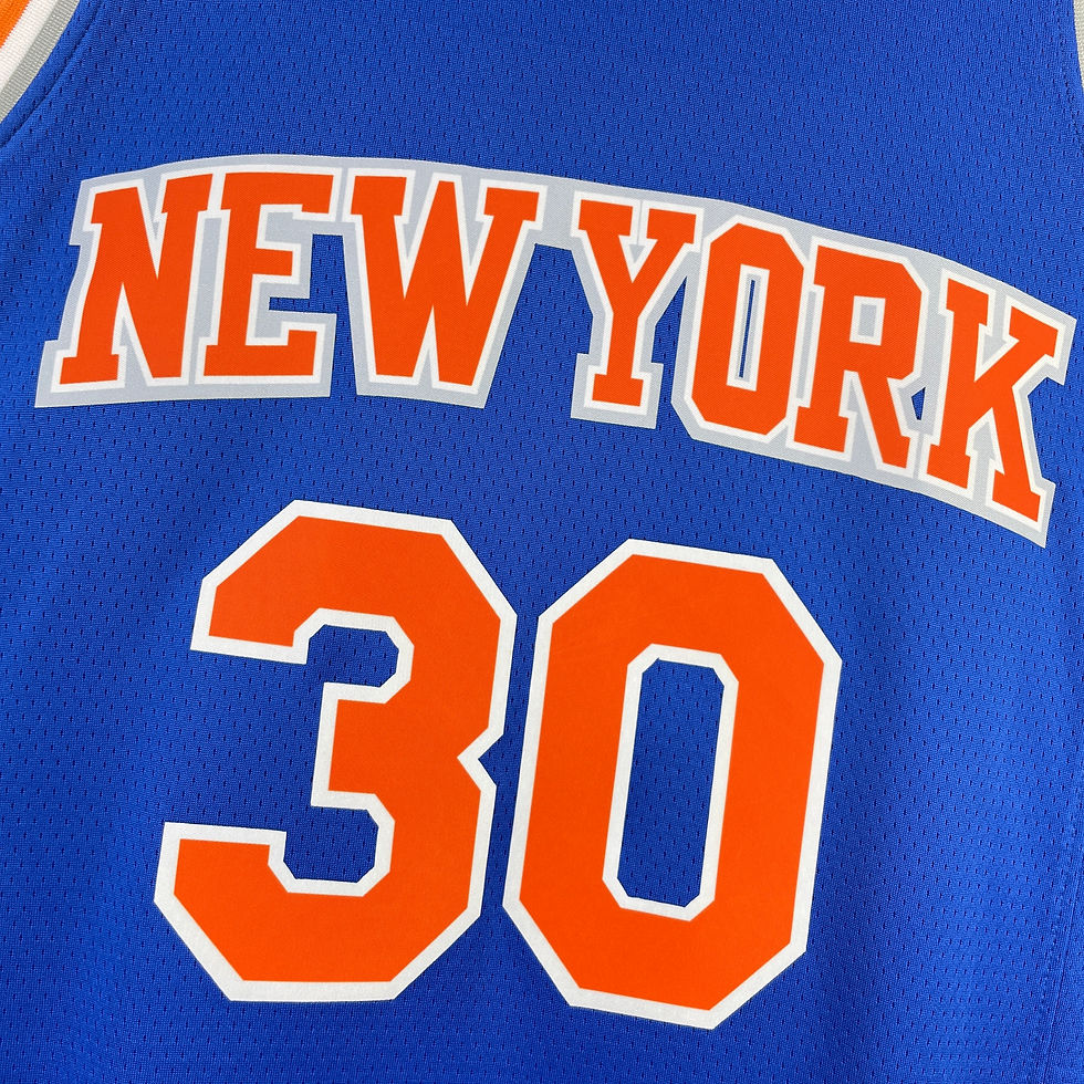 Küçük resim: New York Knicks Icon Edition Forması