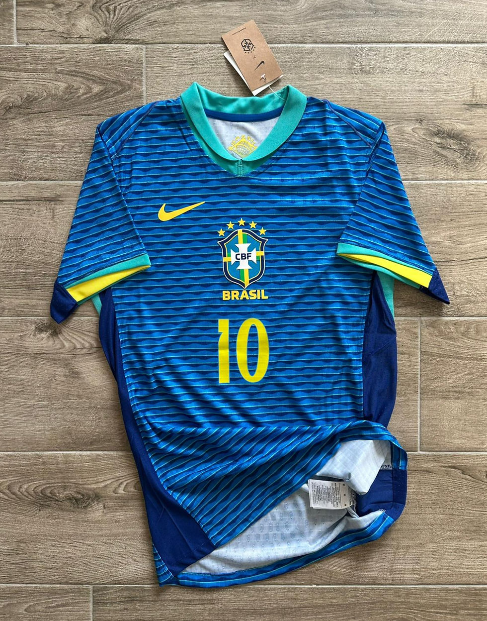 Küçük resim: Brezilya 24/25 Neymar Jr. Deplasman Forması - Hemen Kargo Player Version
