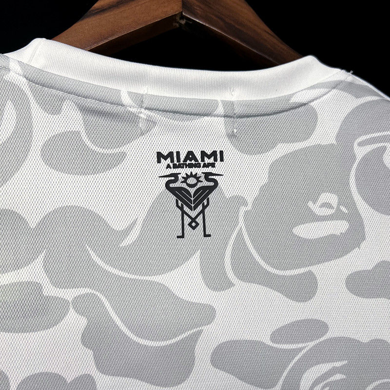 Küçük resim: Inter Miami x BAPE Forması