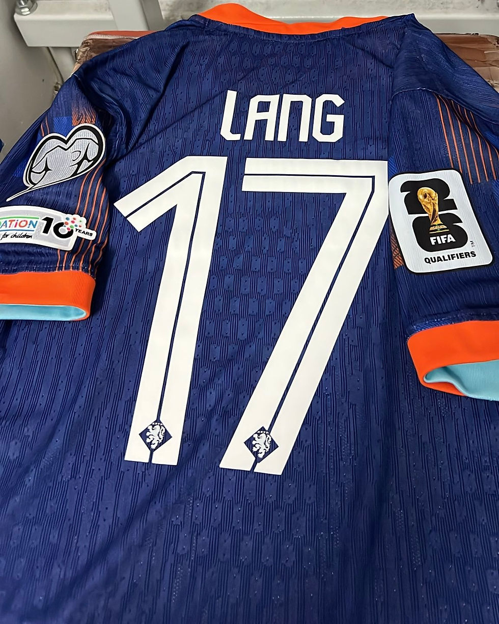 Küçük resim: Hollanda 24/25 Noa Lang Deplasman Forması - Hemen Kargo Player Version