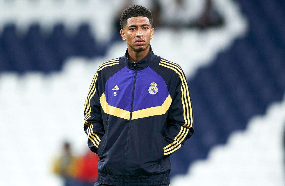 Küçük resim: Real Madrid 23/24 Çift Taraflı Mont