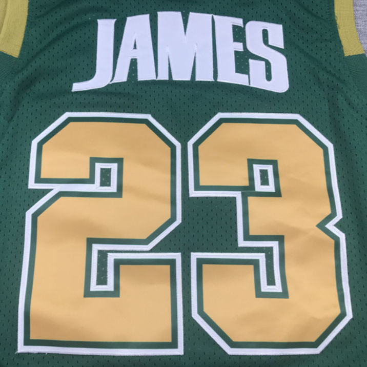 Küçük resim: St. Vincent-St. Mary High School Yeşil Lebron James Forması