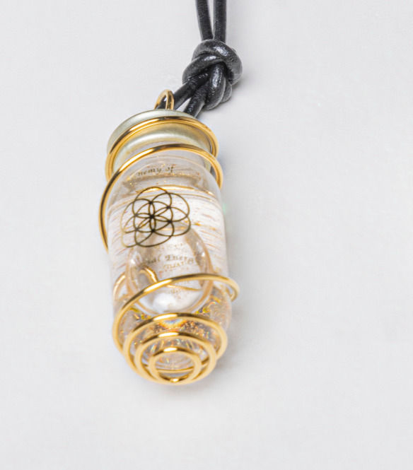Miniature : Elixir of Life pendant - Gold spirale - Leather
