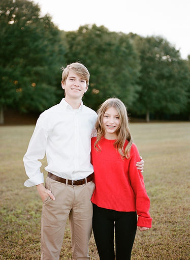 CookFamily_Fall2023-19.jpg