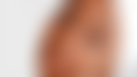 How to Apply Foundation & Concealer 