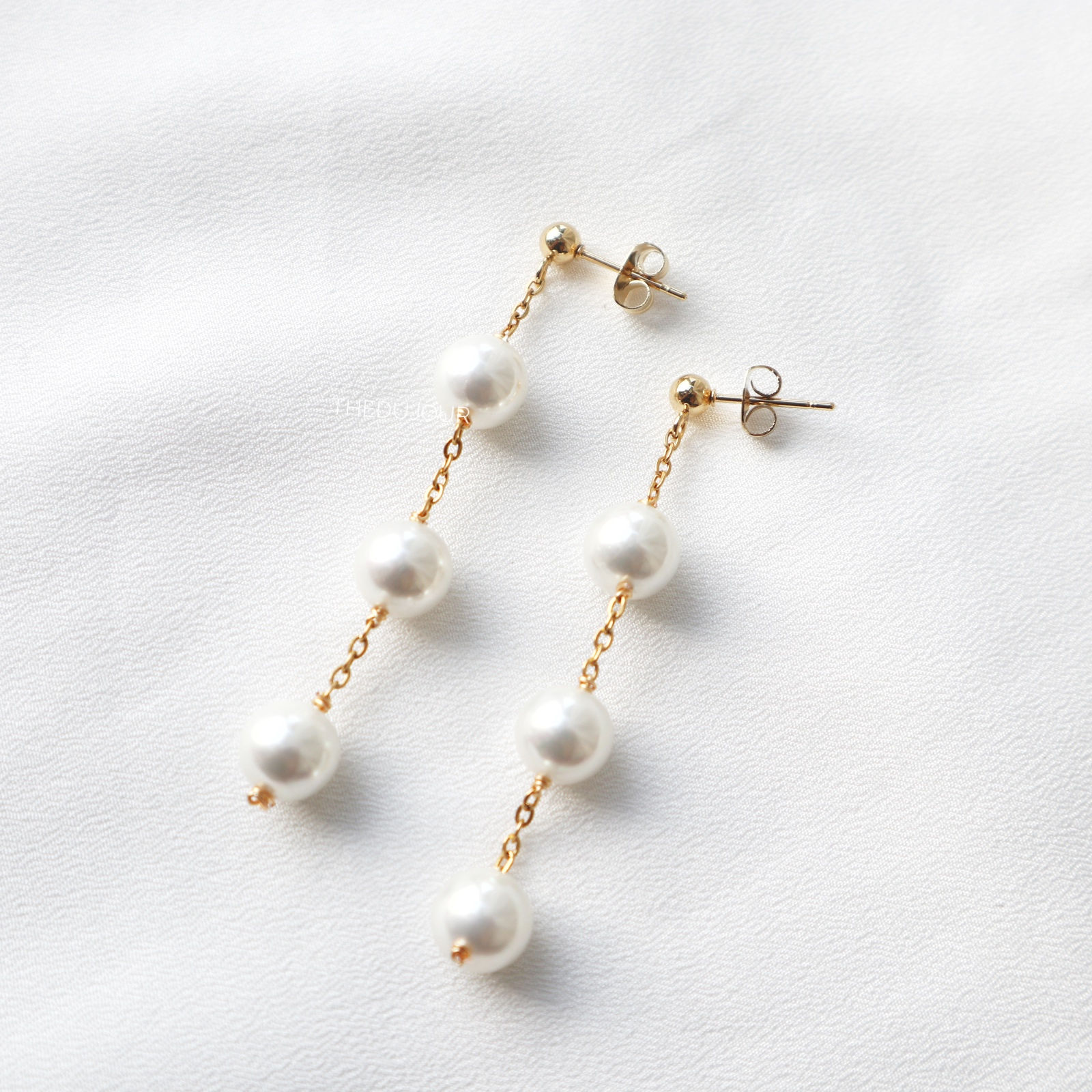 Ligaya Dangling Pearls Earrings