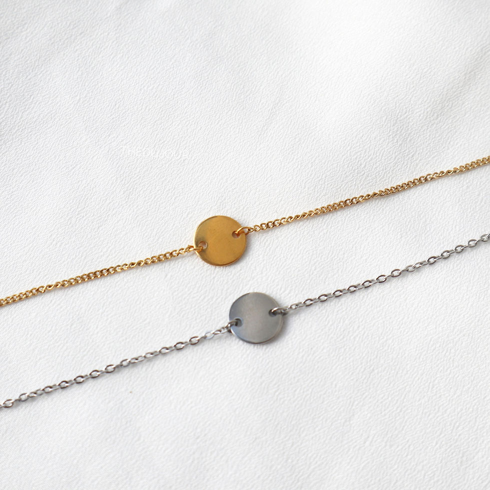 Thumbnail: Personalized Tiny Disc Bracelet