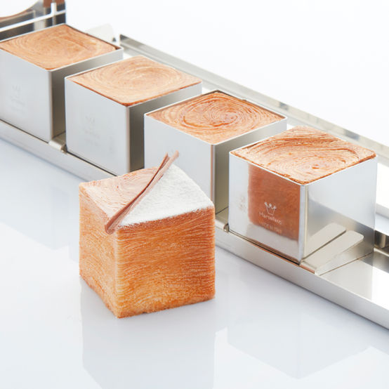 Stainless steel bar for cubic croissants