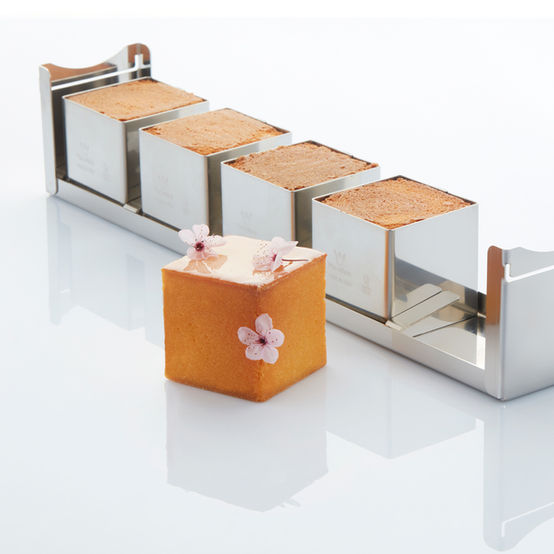 Stainless steel bar for single-portion Travel Cake