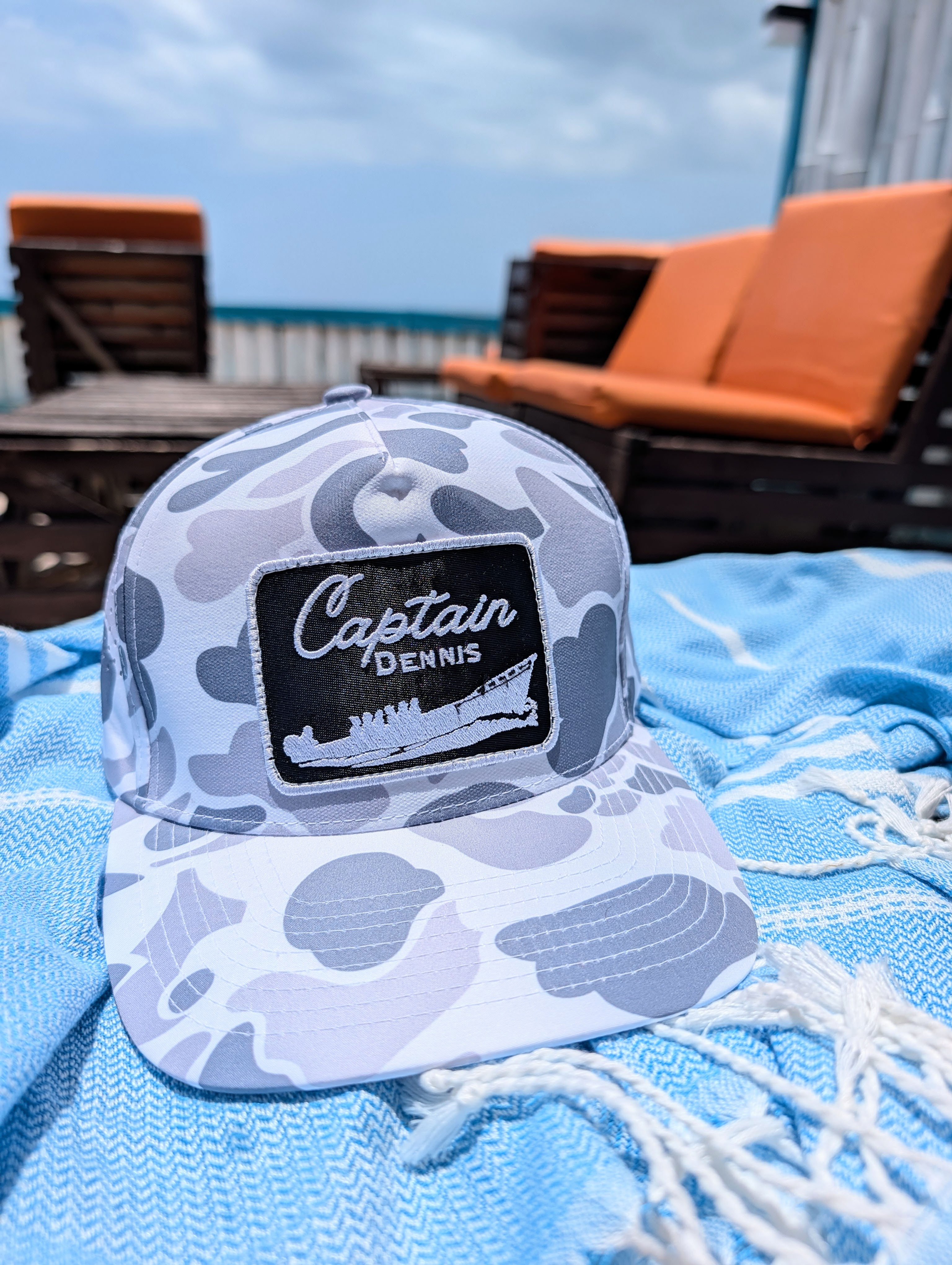 Captain Dennis  – Sea Mist