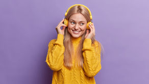 Digitálny audio obsah konzumuje mesačne takmer 3 milióny poslucháčov