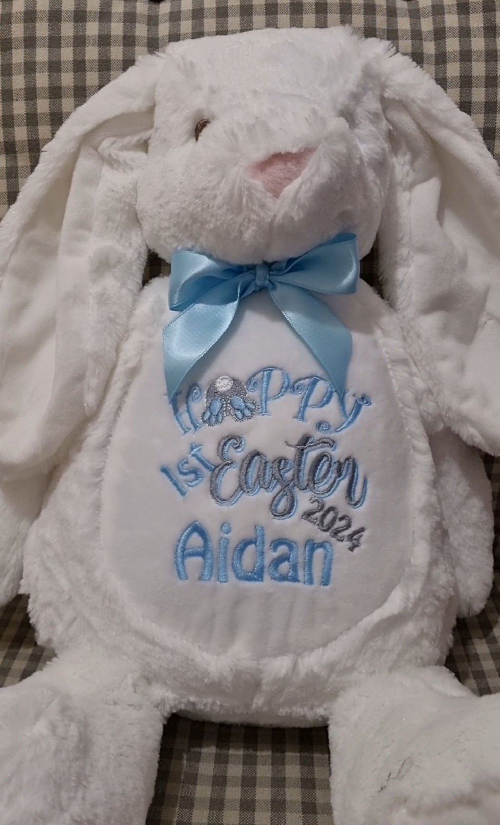 EMBROIDERED CREAM BUNNY RABBIT