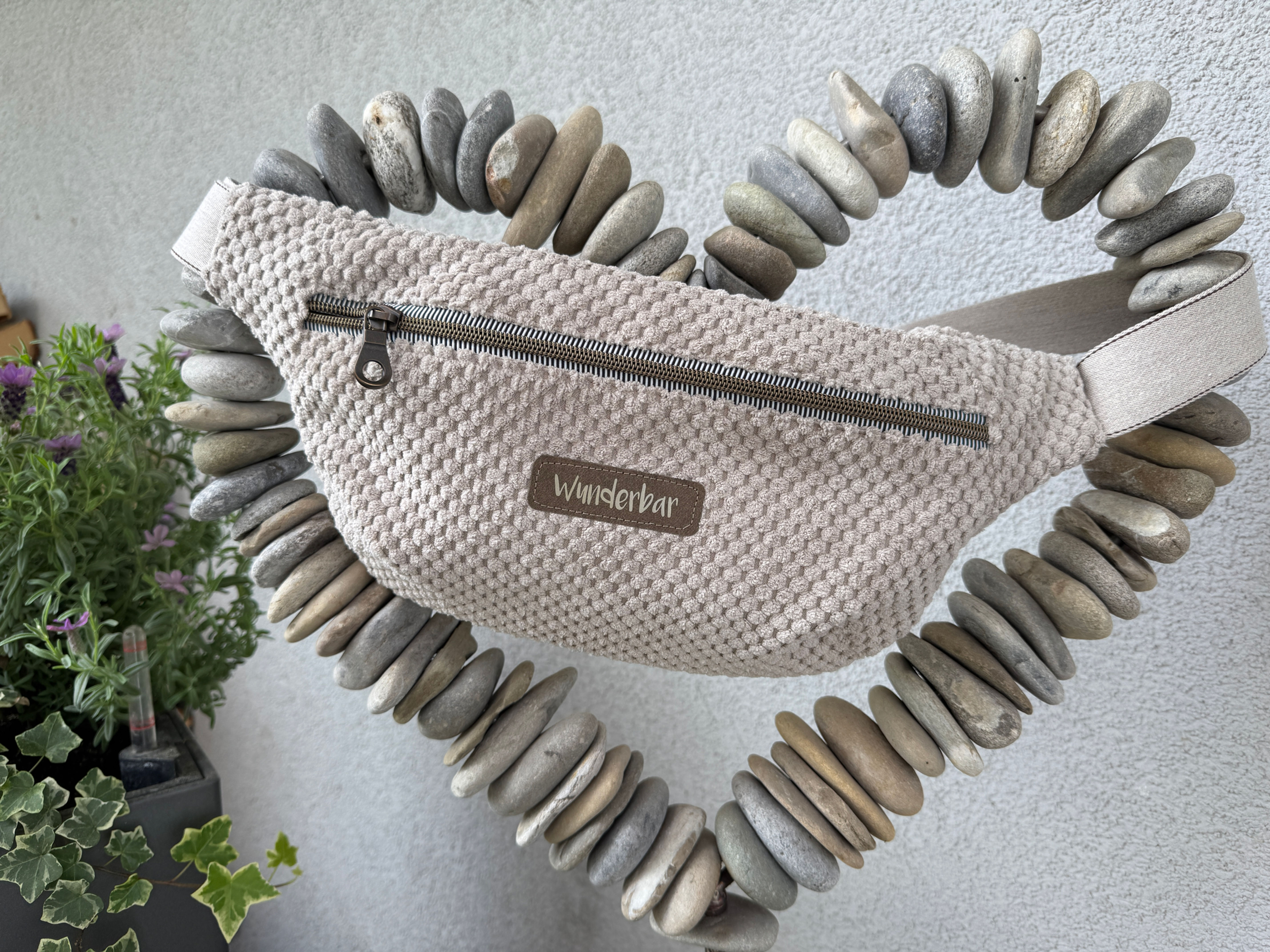 Bodybag Plüsch beige "wunderbar"