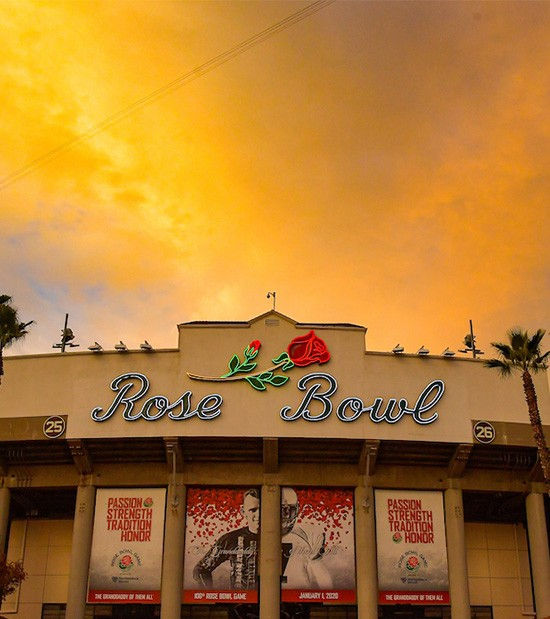 homepagebigcardcarouselrosebow