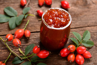 Herbstlich fruchtiger Aufstrich - Hagebutten Marmelade