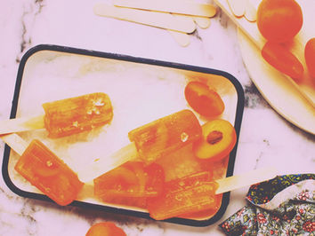 Marillen Joghurt Eis am Stiel