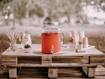 Rhabarber Sirup - die kühle Limo für heiße Tage