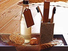 Mundspülung mit Salbei und Minze