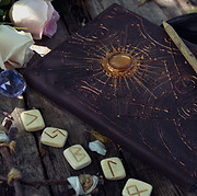 shutterstock_2035340333_edited.jpg