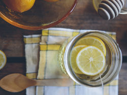 Heilsames Zitronenwasser am Morgen....