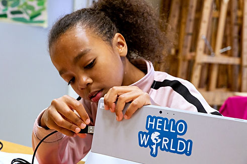 HelloWorld107-1.jpeg