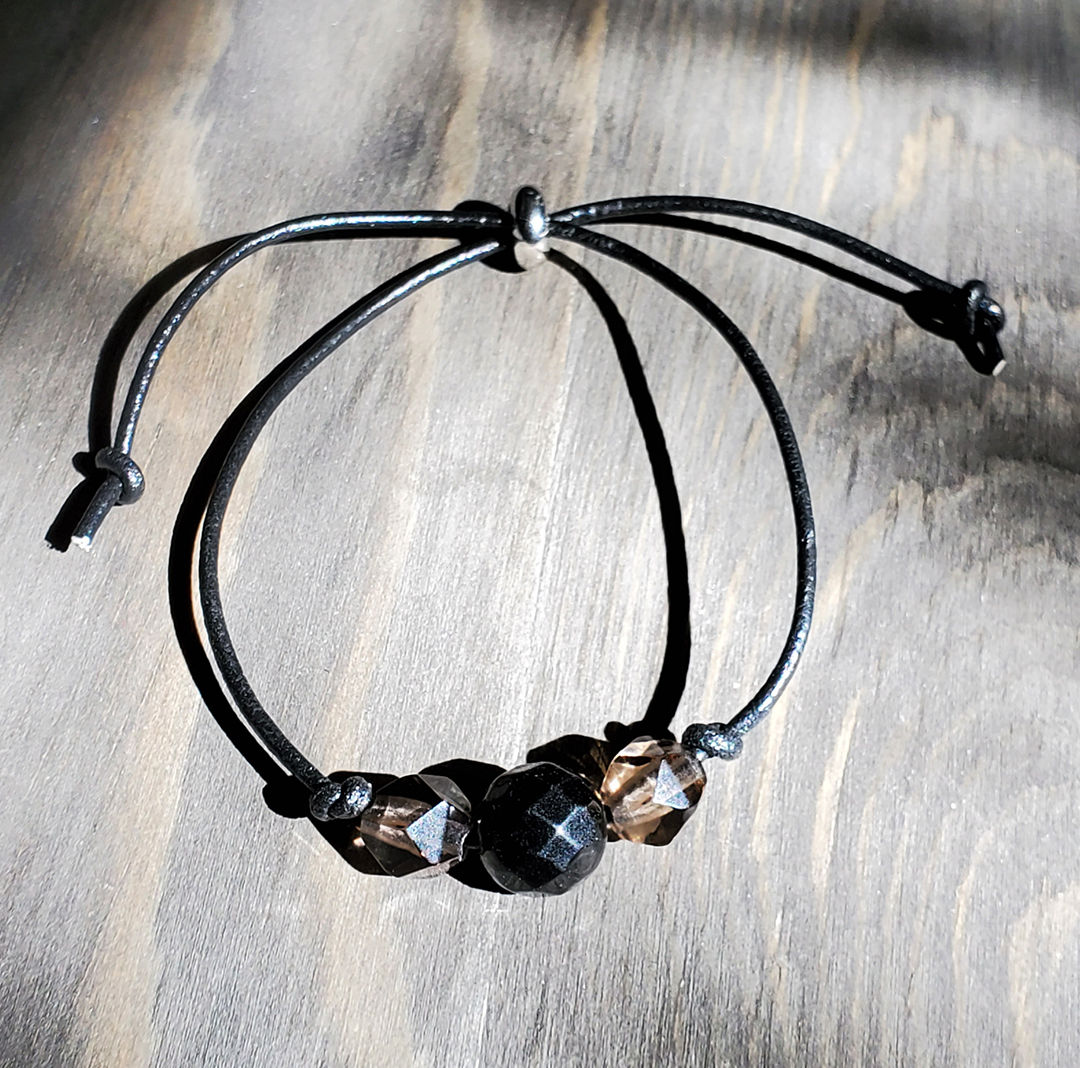 Onyx & Smoky Quartz Leather Bracelet