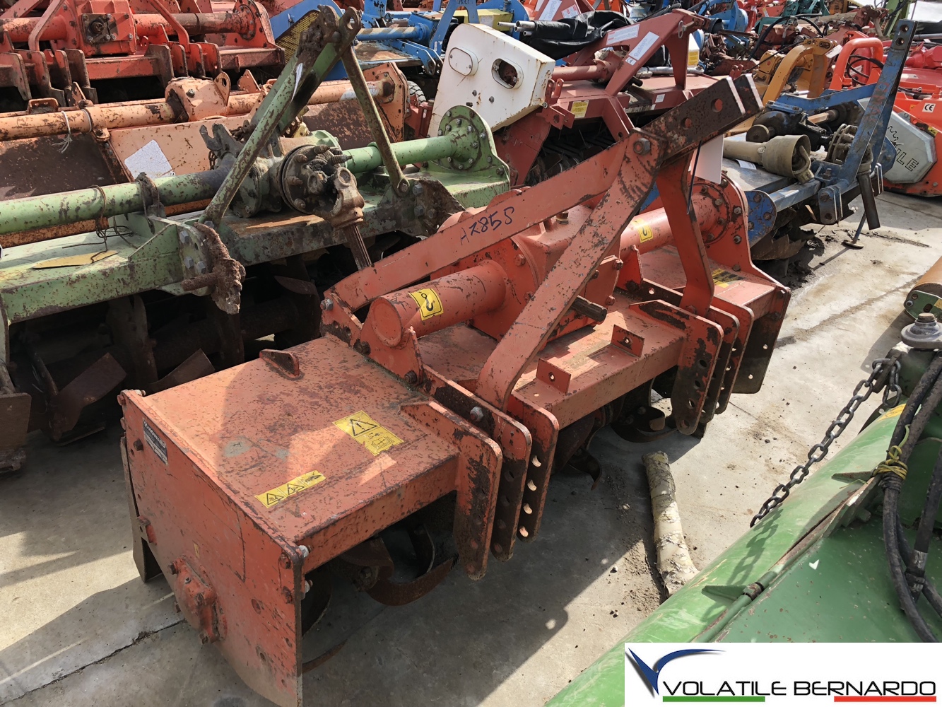 HOWARD ROTOVATOR HR27