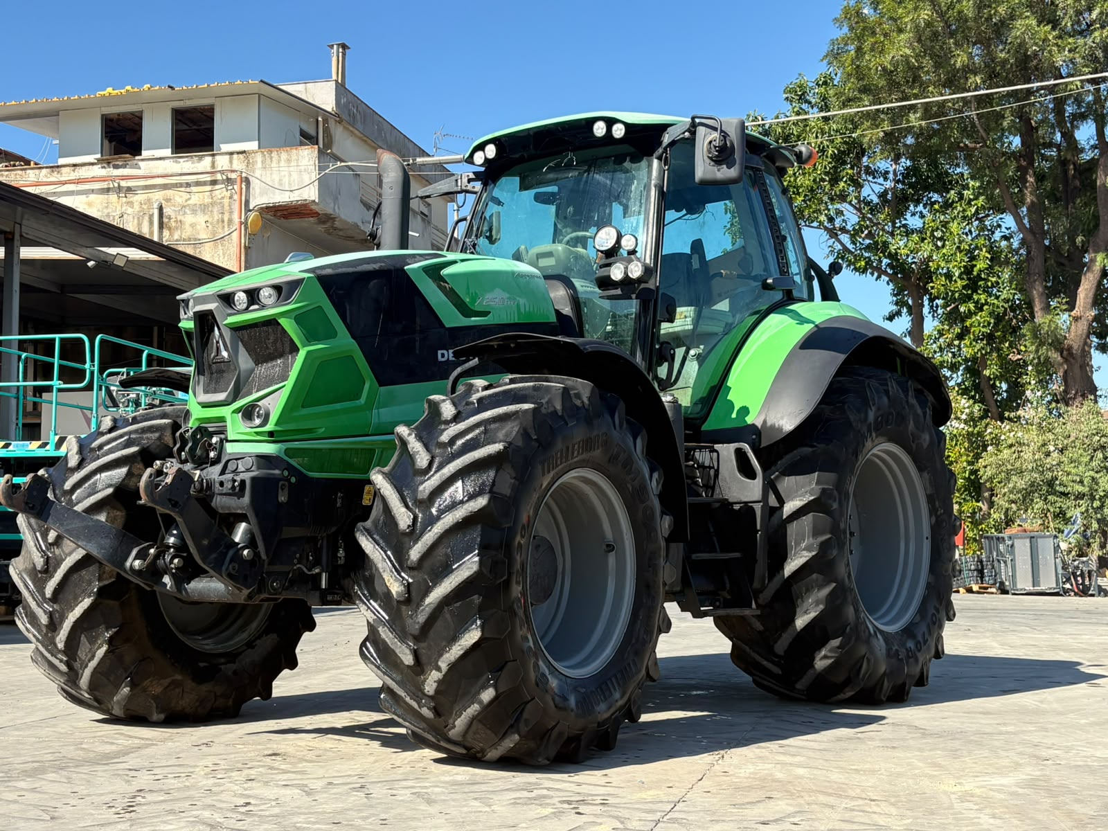 DEUTZ-FAHR 7250 TTV USATO – TRATTORE AGRICOLO ANNO 2020