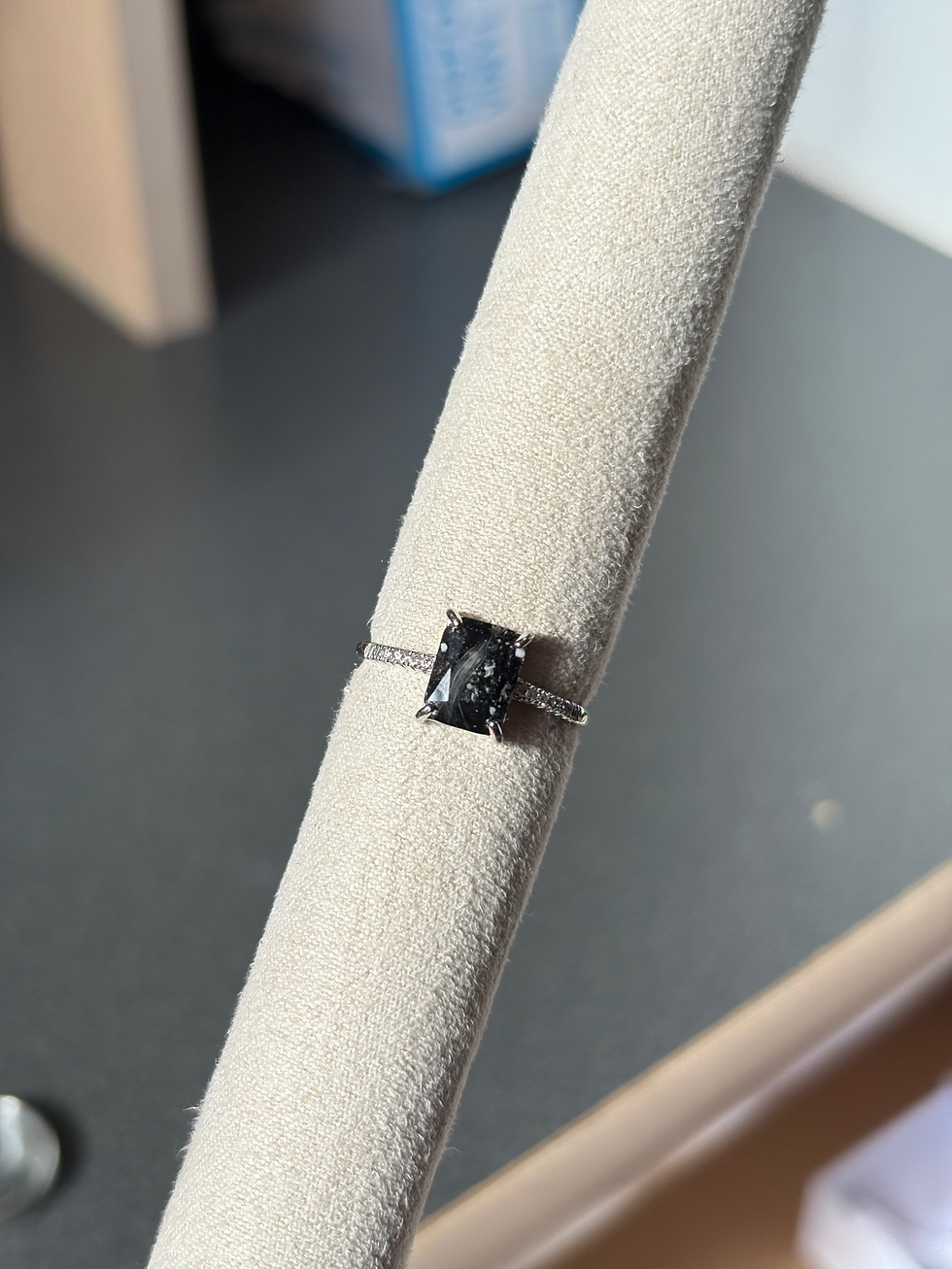 Thumbnail: Rosie Ring