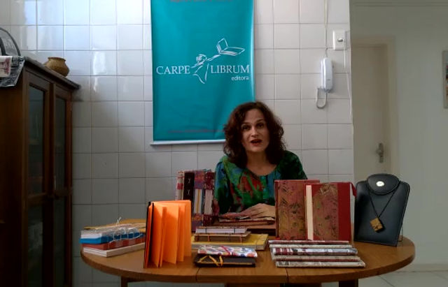 Oficina de cadernos artesanais na Casa de Jorge Amado - Flipelô 2019