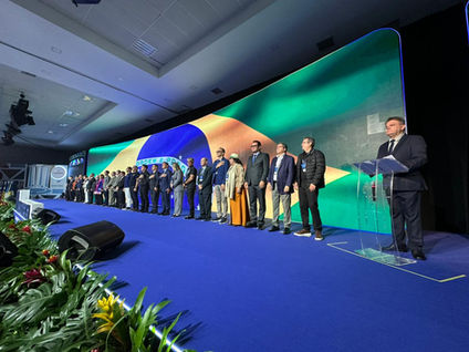 Convenção nacional do Sistema COFECI-CRECI abre com debates sobre digitalização das transações imobiliárias e inteligência artificial
