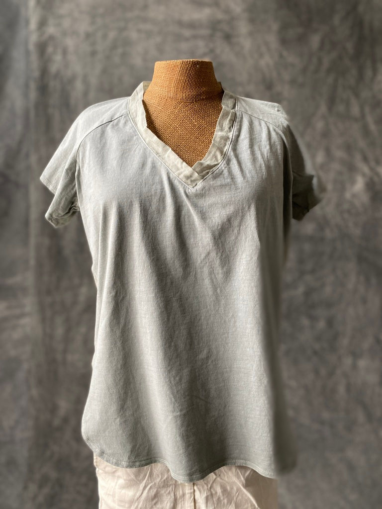 Thumbnail: AMAKUSA HYBRID T-SHIRT