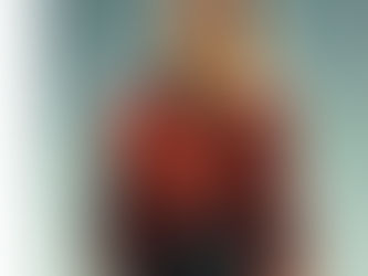 Editorial Latest Magazine / Julia L