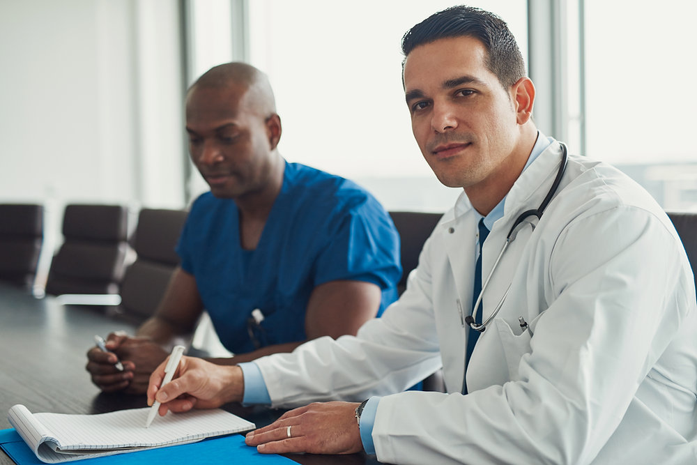 What is the Difference Between a Podiatrist and Orthopedic Doctor?