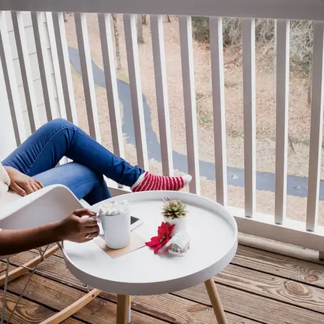 Sitting With Your Emotions:What Your Therapist Means and How to Do It