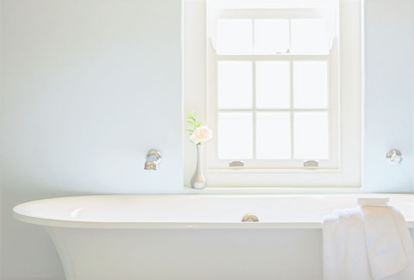 Luxury Bathroom_edited_edited_edited.jpg