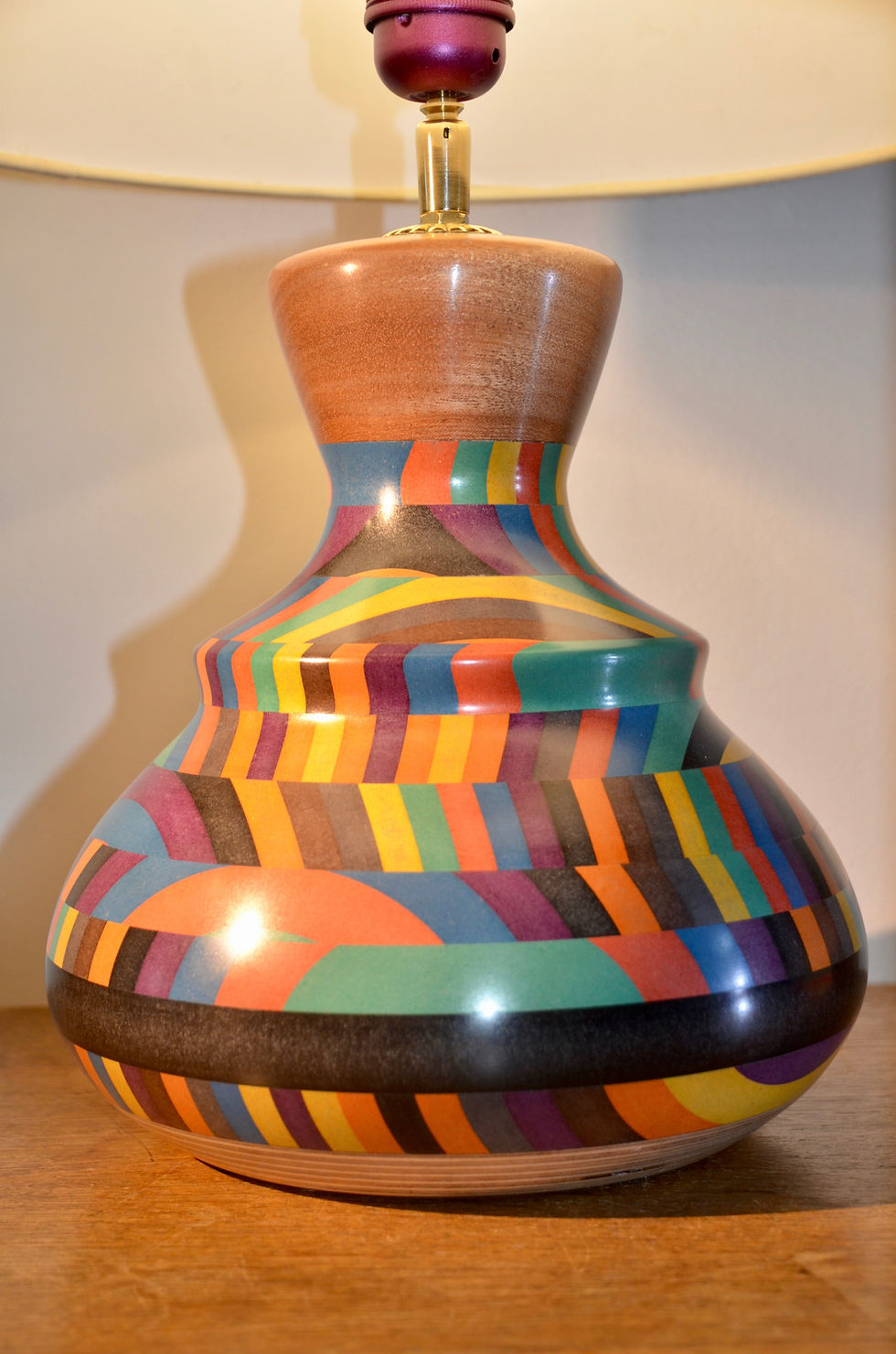 Miniature : Pied de lampe en sapelli et valchromat. N° 393
