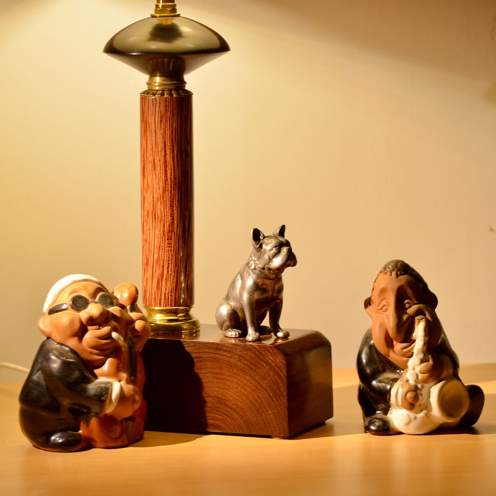 Miniature : Pied Bouledogue. 477