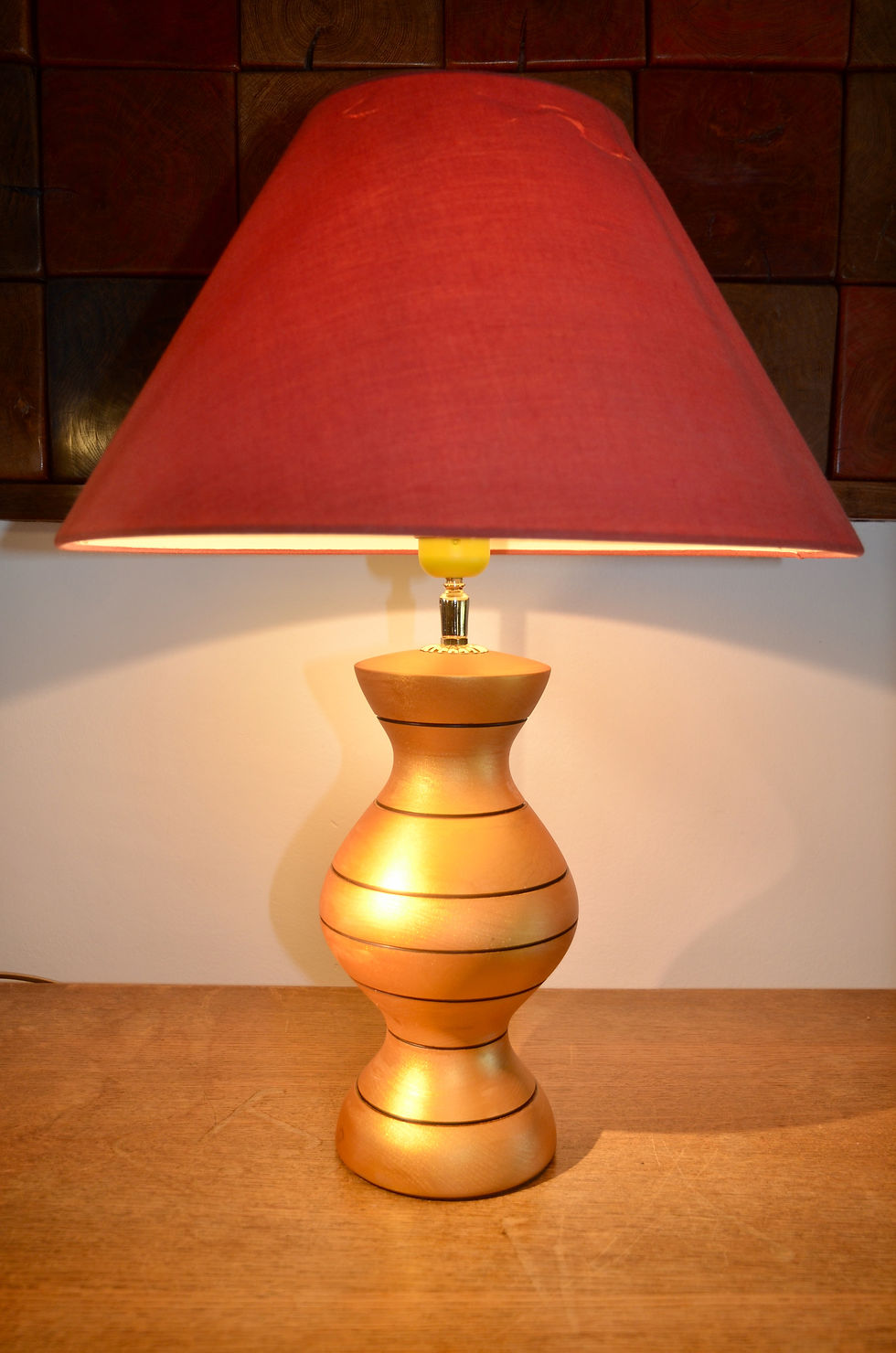 PIED DE LAMPE OR. 457.