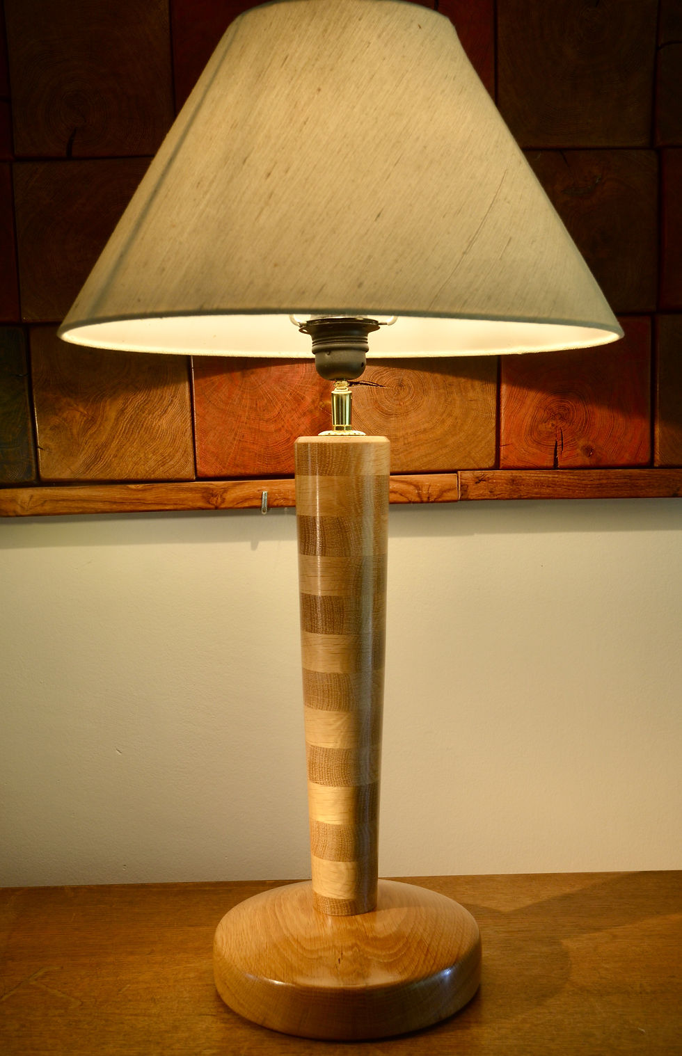 PIED DE LAMPE EN CHENE 447