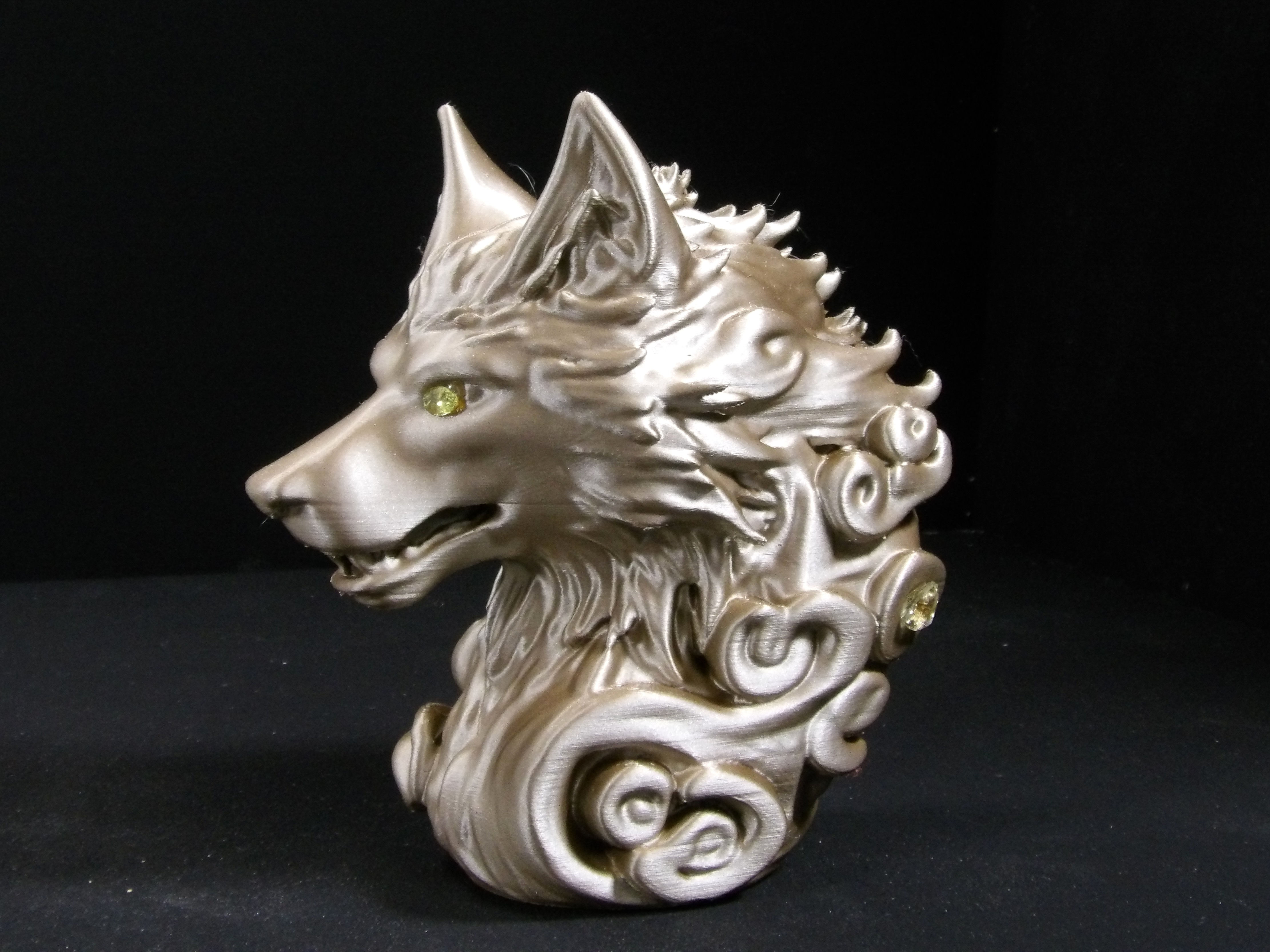 3D Printed Wolf with gem eyes
