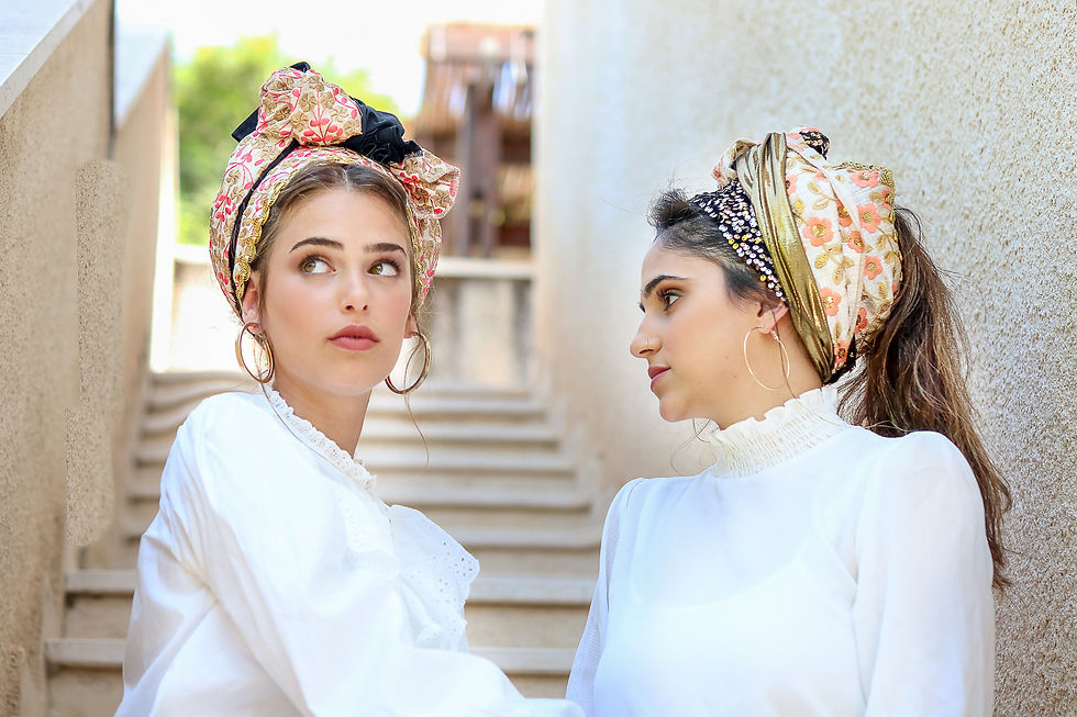 Thumbnail: בלונדי