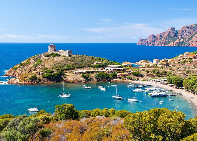 ile-rousse-corse-calvi-camping-2.jpg