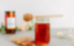 20240327-apwlifestyle.jar.honeycombdripping.jpg
