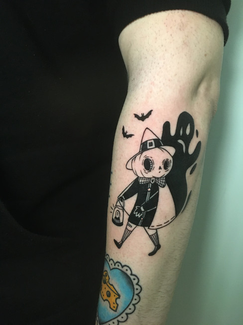 Tatuaje en el estilo blackwork realizado en Morning Glory Tattoo & Gallery Valencia