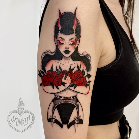 Tatuaje en el estilo blackwork realizado en Morning Glory Tattoo & Gallery Valencia