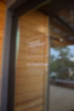 Front door to the Valley Parkway Church of Christ in Lewisville, TX