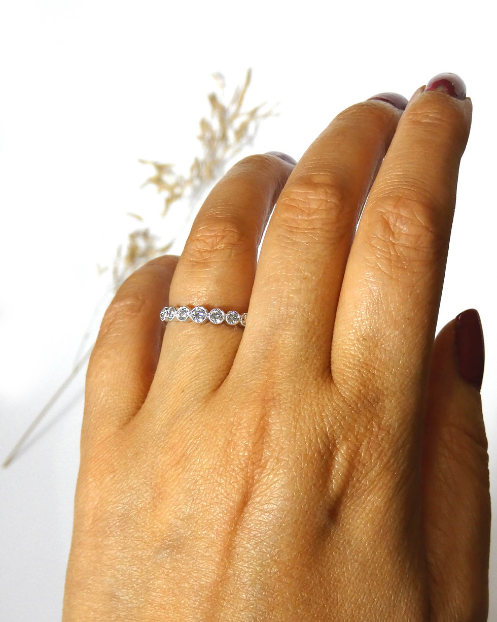 Thumbnail: Brilliant Cut Rub Over Diamond Band
