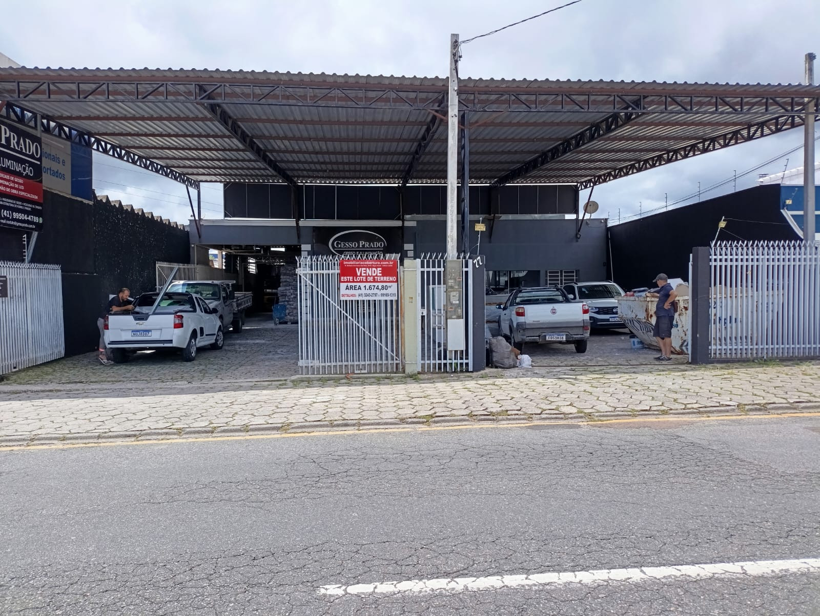 LOTE DE TERRENO COM ÁREA DE 1.674,80m2 EM SÃO JOSÉ DOS PINHAIS