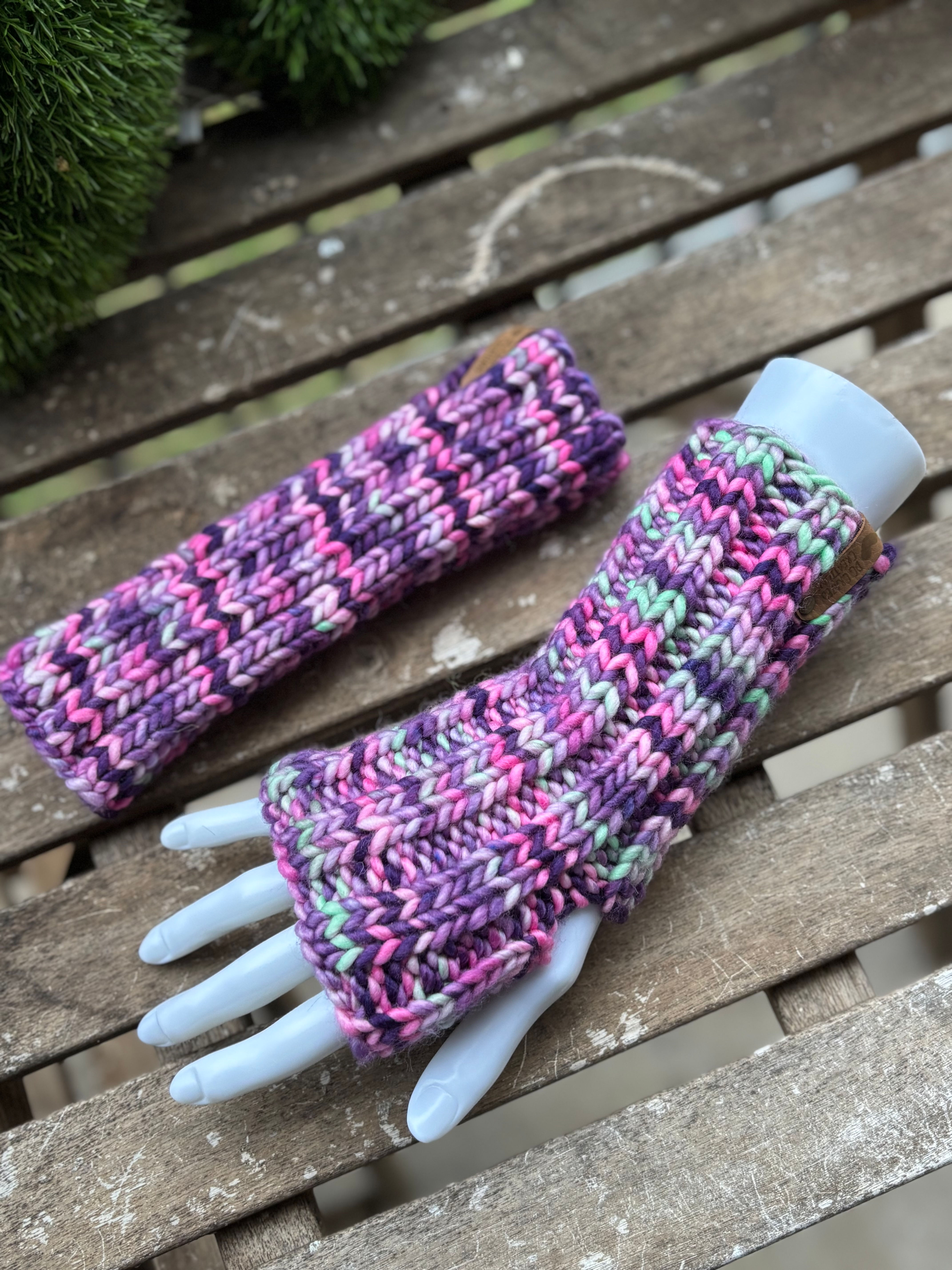 Knitted Arm Warmers